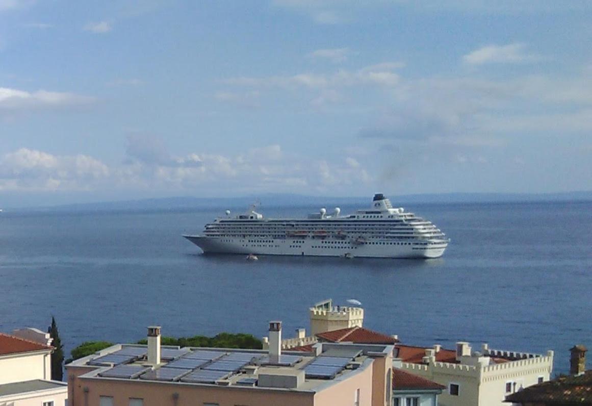 Iva 1, Wonderful View Of Kvarner Bay Apartmán Opatija